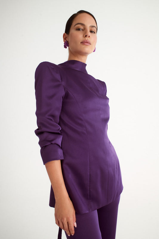 Traje chaqueta morada de satén multiposición