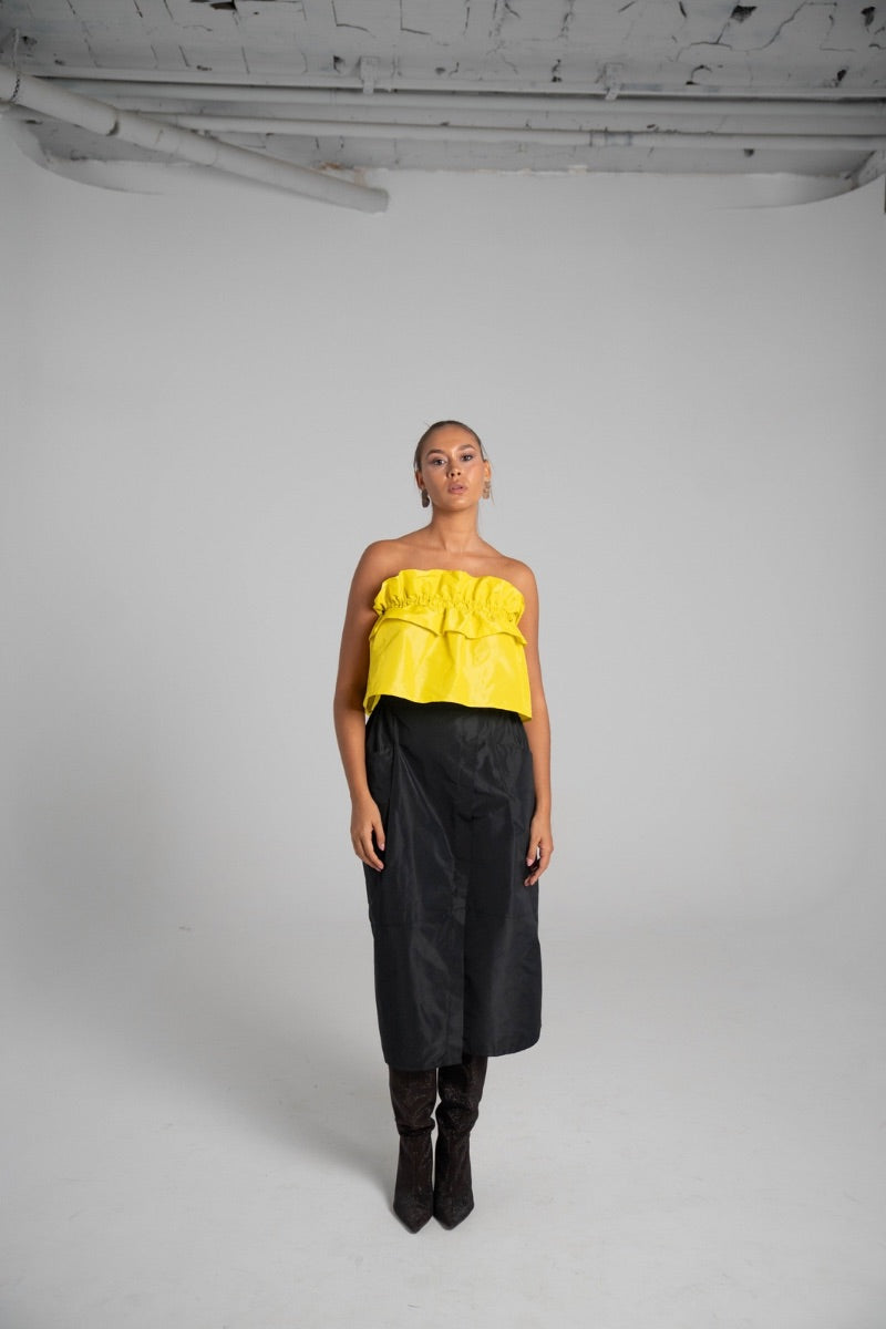 Falda midi Negra