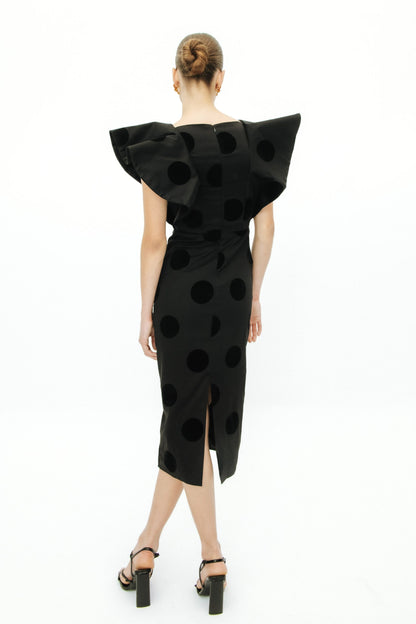Vestido Rociana negro midi con volantes y lunares