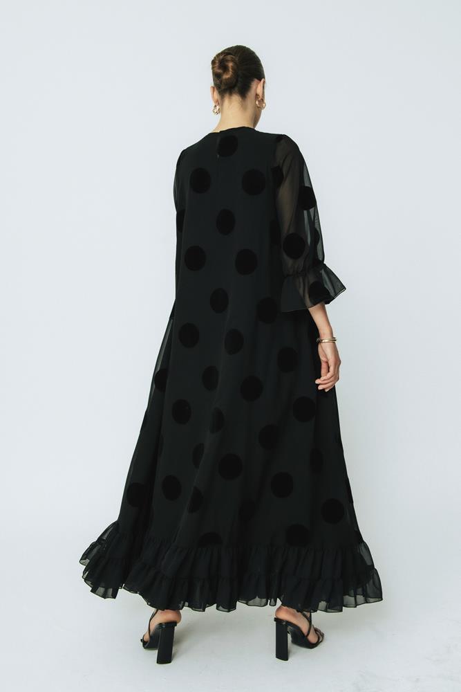 Vestido Lola negro largo de manga larga y volante canastero