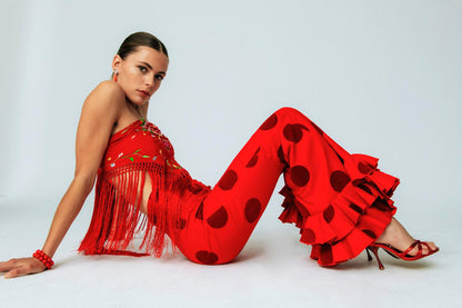 Pantalón de lunares rojo talle alto invitada Carmen