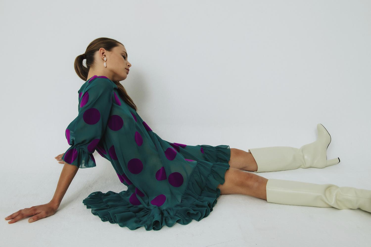 Vestido corto lunares Lolita verde con volante abajo
