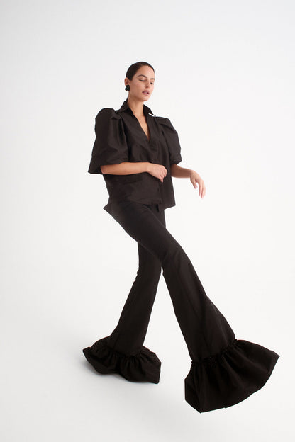 Chaqueta o blusa de tafeta negra