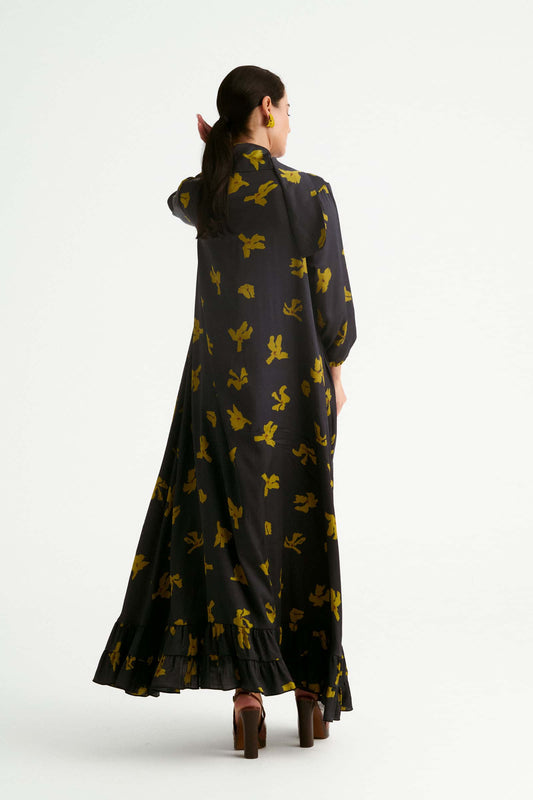 Vestido largo en satén de seda negro con estampado mostaza (copia)