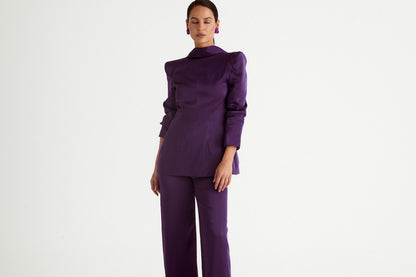 Pantalón recto traje morado de satén