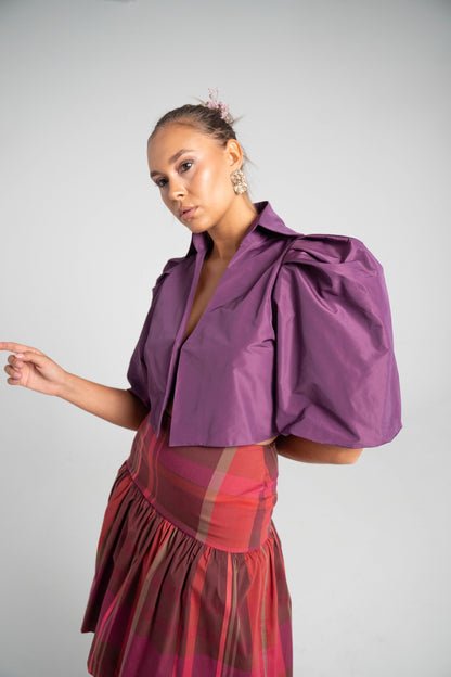 Chaqueta/ Blusa corta Morada