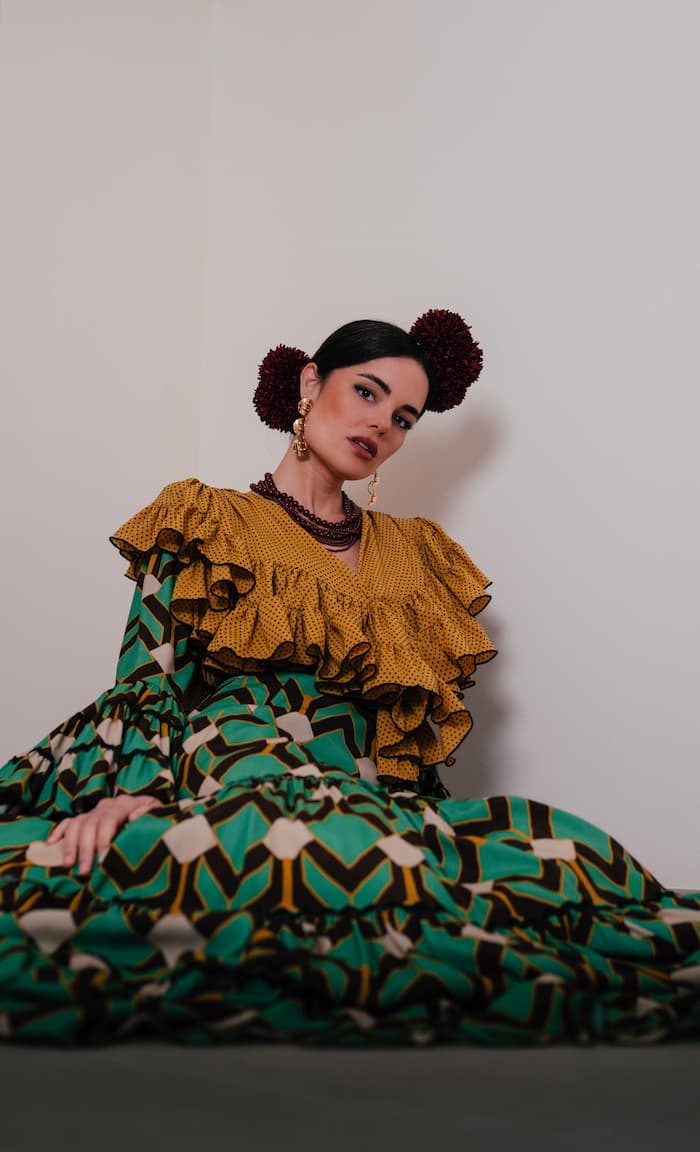 Vestido de flamenca canastero en crepé estampado geométrico