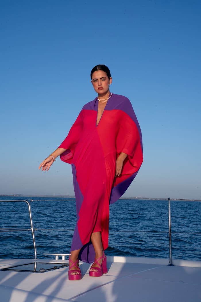 VESTIDO invitada SHAIRA TONOS MORADOS, FUCSIA Y ROJO