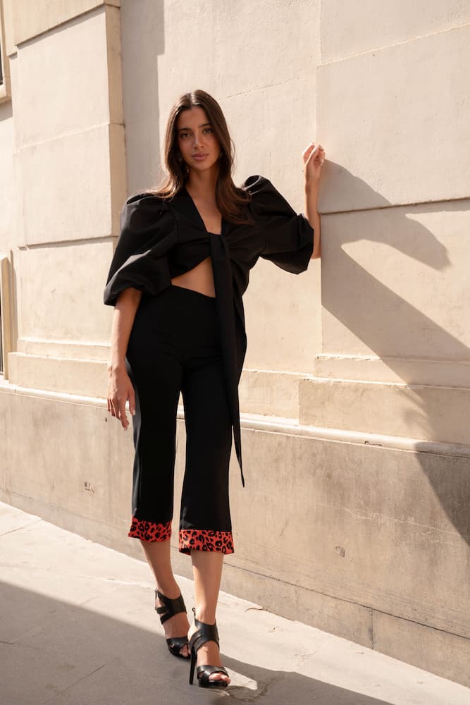 Blusa anudada Carmela Liso Negro