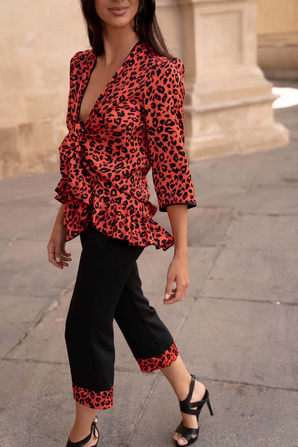 Chaqueta/blusa invitada animal print colección summer’25