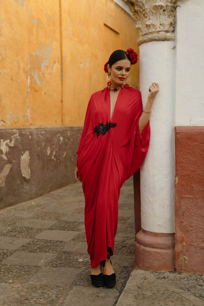 Kimono invitada rojo Shaira con lentejuelas negras