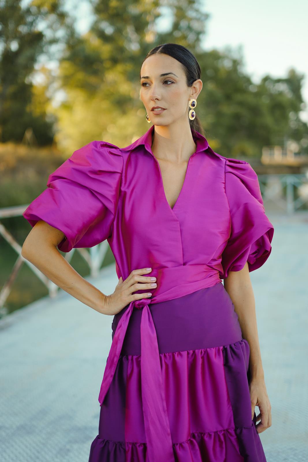 Blusa de Invitada en Tafeta Morada RECUERDO
