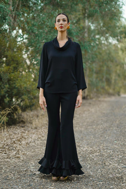 Blusa de Invitada en Gasa Negra con Lazada ILUSIÓN