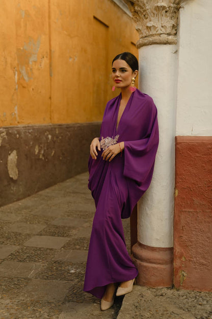Vestido invitada Shaira morado en georgette