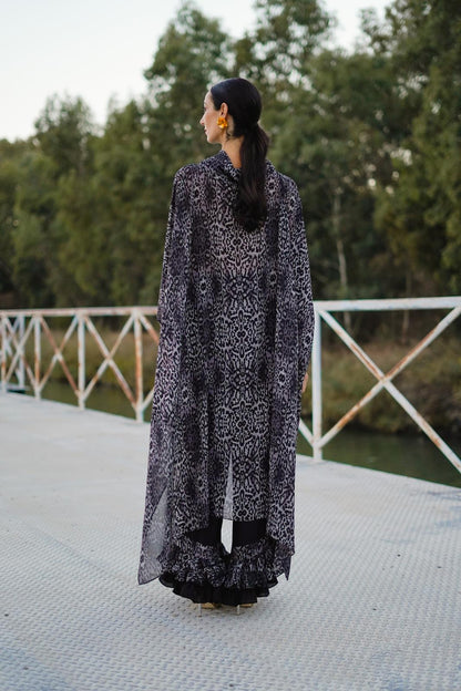 Pantalón de Invitada con Volantes Gasa Print Negro OLVIDO