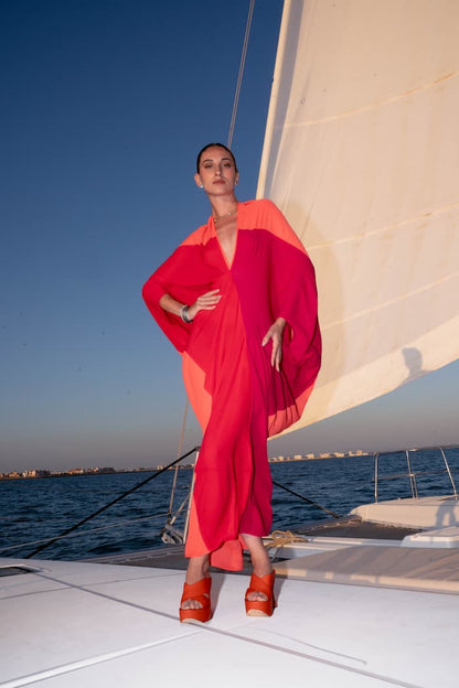 Vestido invitada verano SHAIRA tonos coral, fucsia y rojo