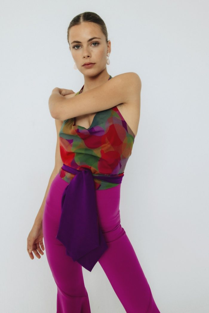 Blusa de Invitada Ángela Circulo Morado