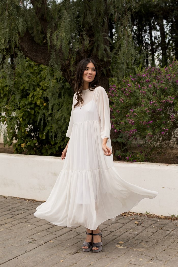 Vestido blanco elegante de invitada Lealtad