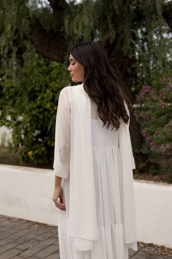 Vestido blanco elegante de invitada Lealtad - Imagen 3