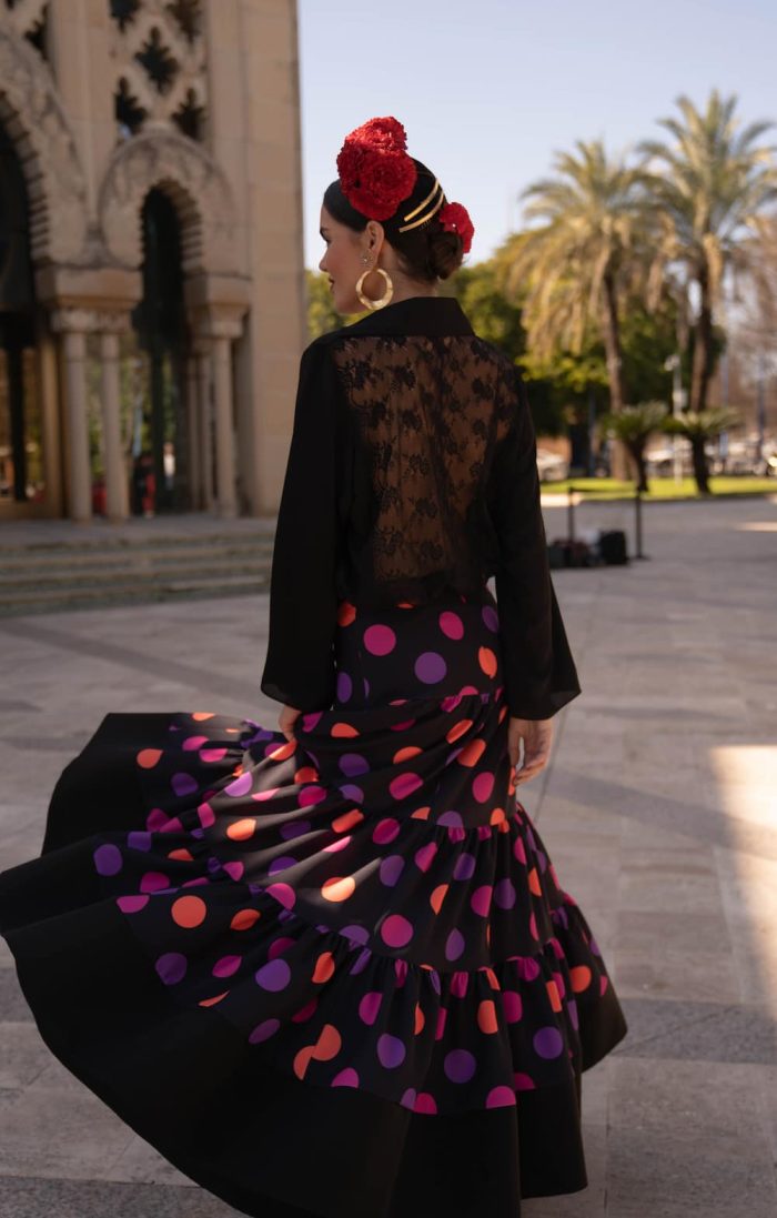falda de invitada flamenca
