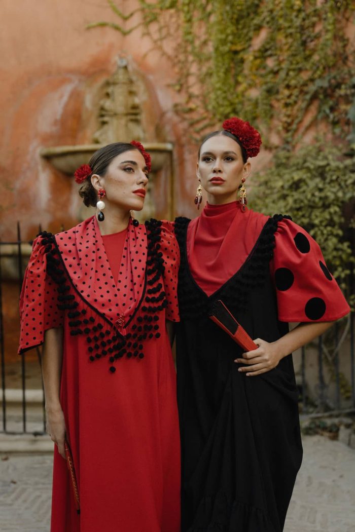 vestido rojo mangas abullonadas