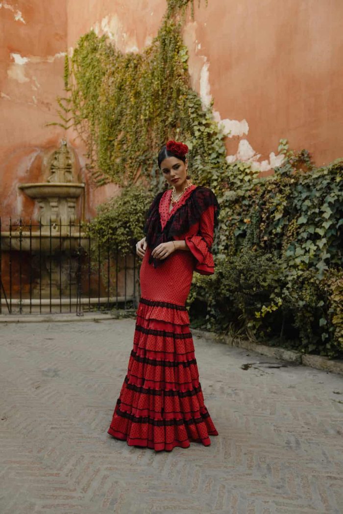vestido flamenca rojo lunar pequeño negro