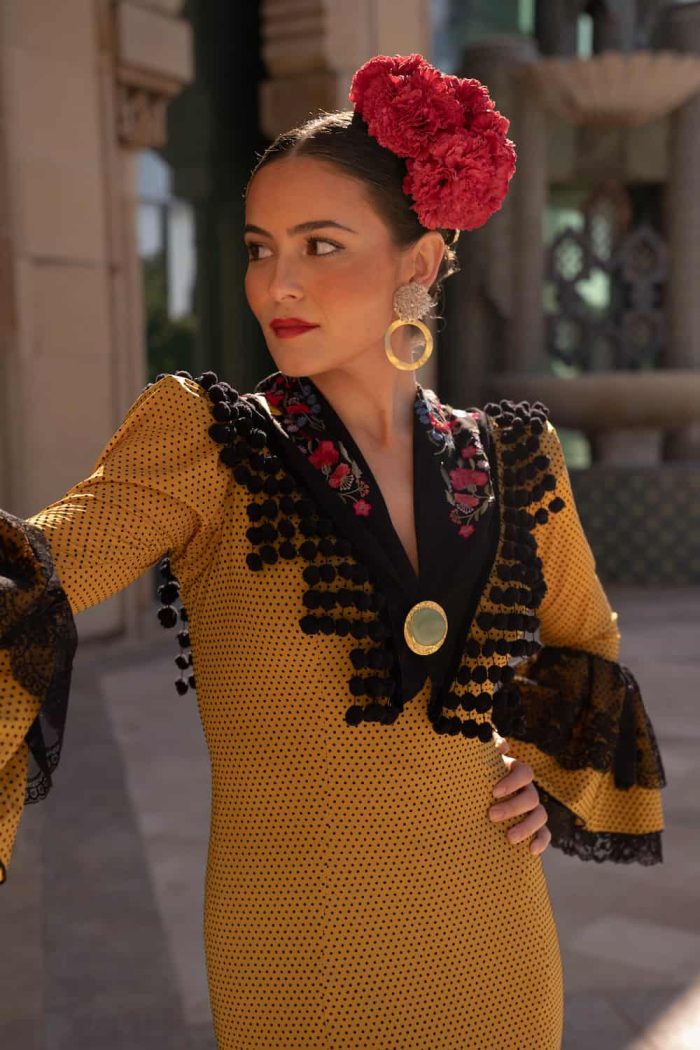 vestido de flamenca tono tierra