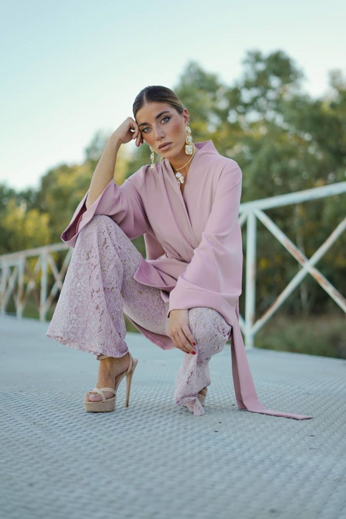 pantalon invitada encaje