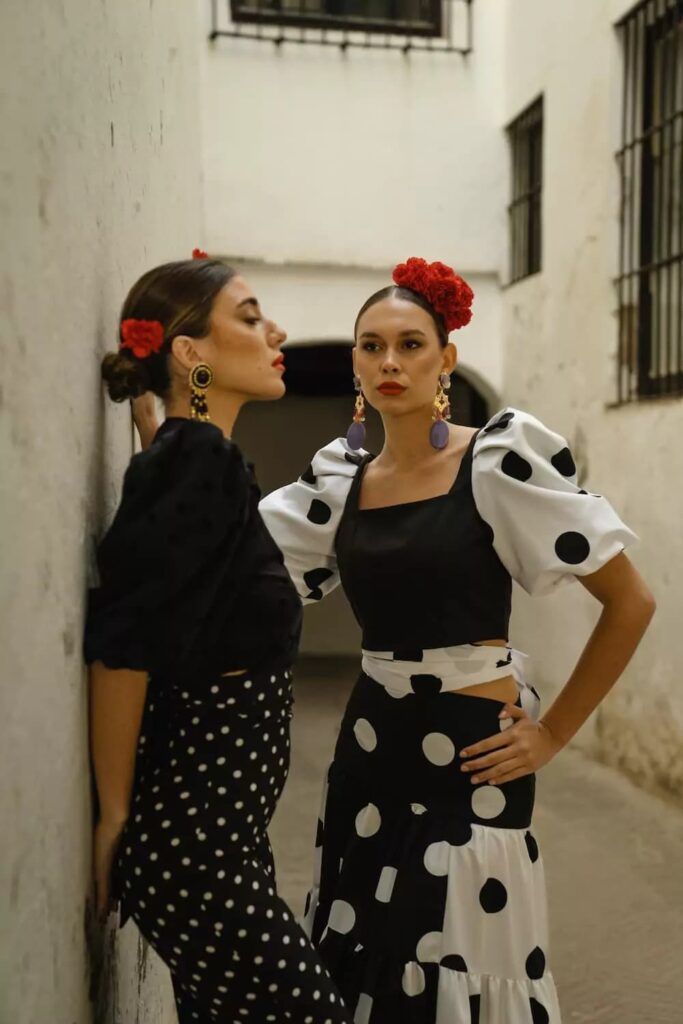 conjunto invitada boda flamenca