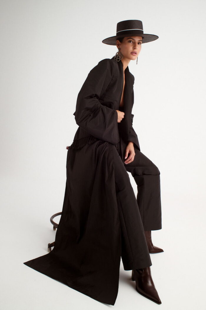 pantalon de invitada negro