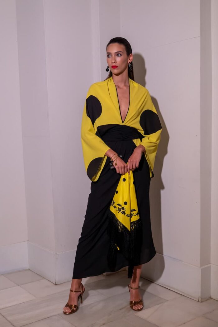 Vestido invitada shaira amarillo lima y lunares negros